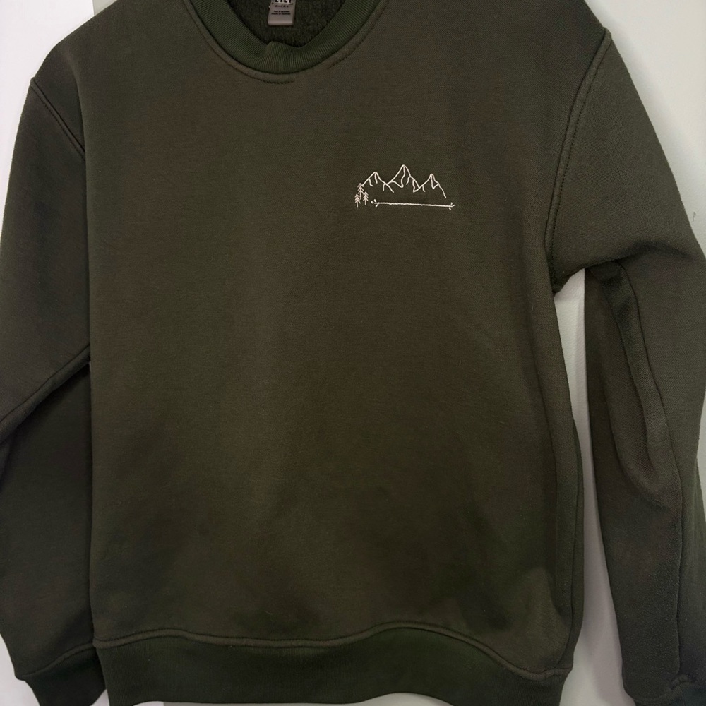 Olive forest Green Graphic Sweatshirt